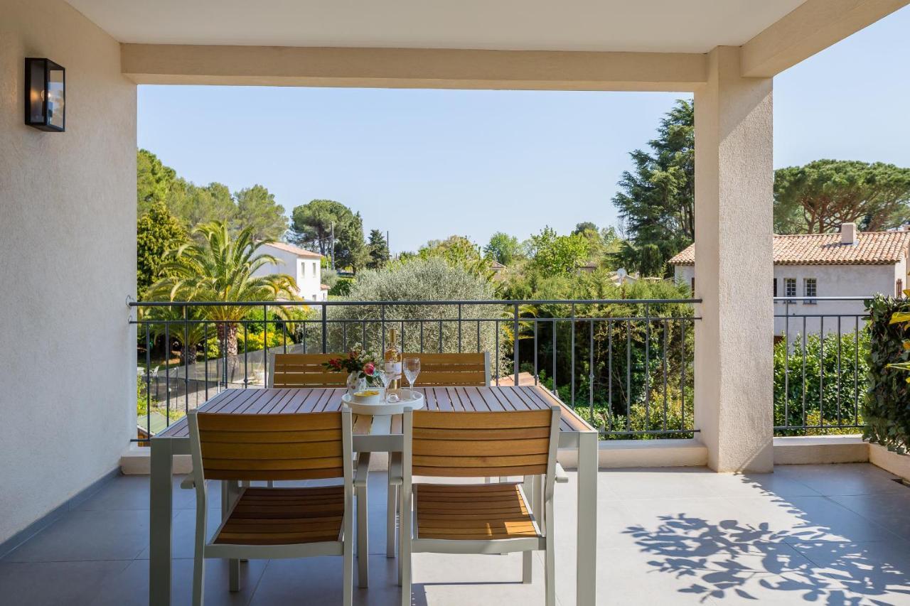 Luxurious And Spacious Apartment In The Heart Of The Cote D'Azur Roquefort Les Pins Kültér fotó