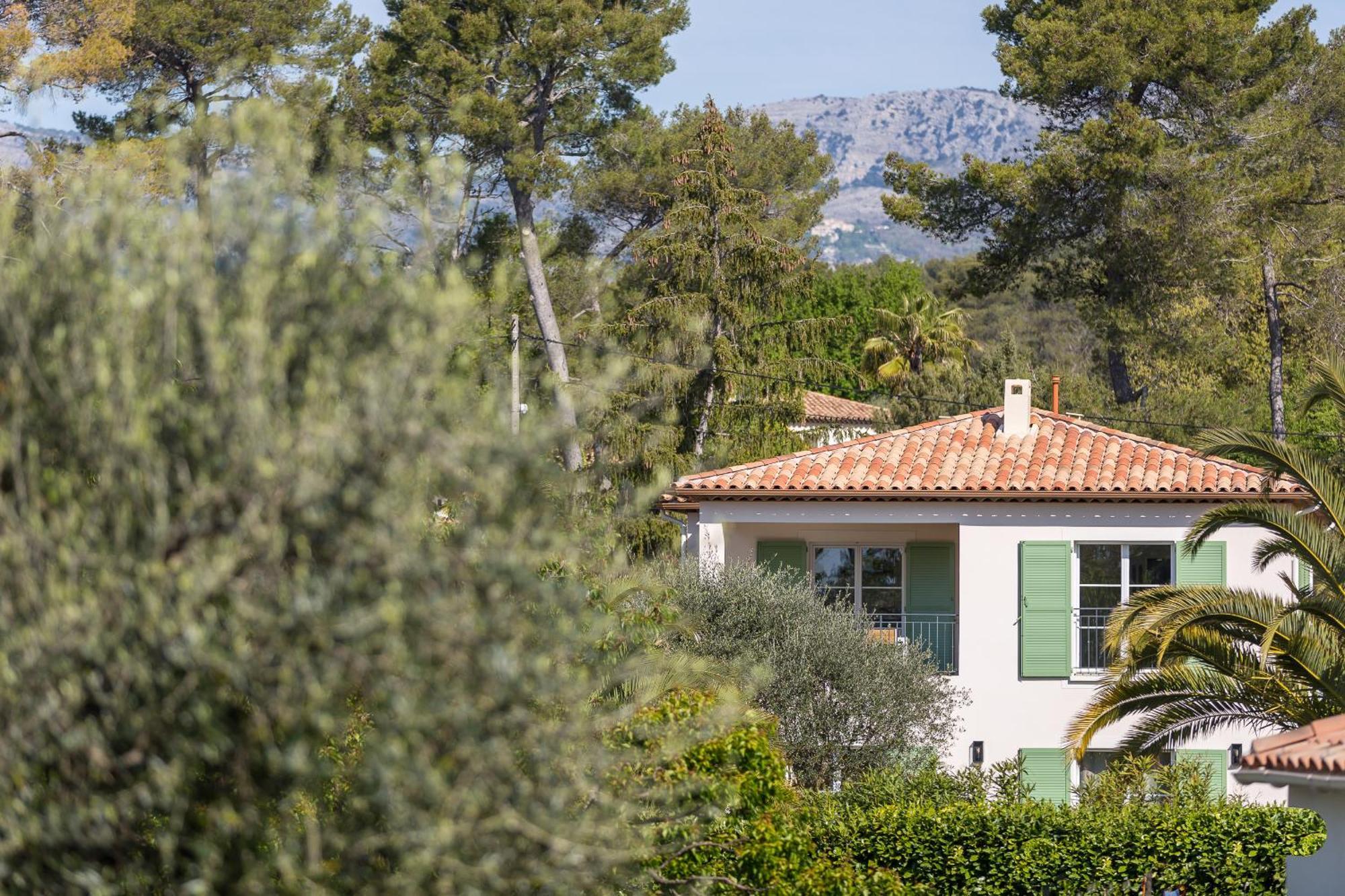 Luxurious And Spacious Apartment In The Heart Of The Cote D'Azur Roquefort Les Pins Kültér fotó